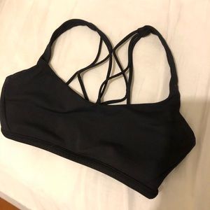 VERY WORN Lululemon bra size 6